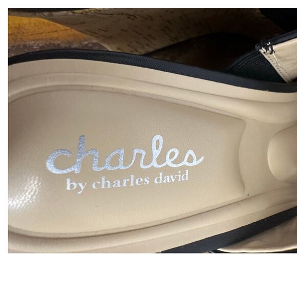 Charles by Charles David Latrice Faux Leather Wedge Sandals Black Women’s Sz 9 - Picture 9 of 9